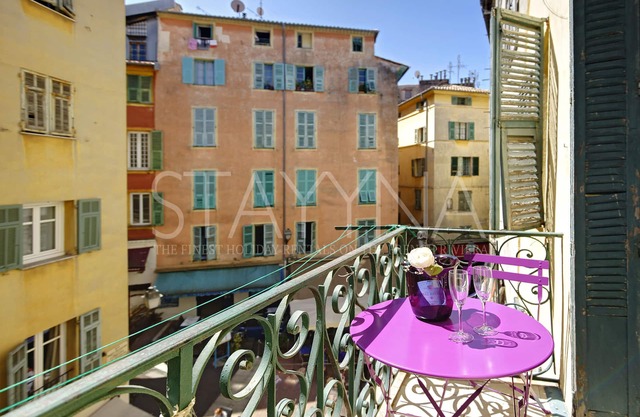 Francoise 1 bedroom apartment