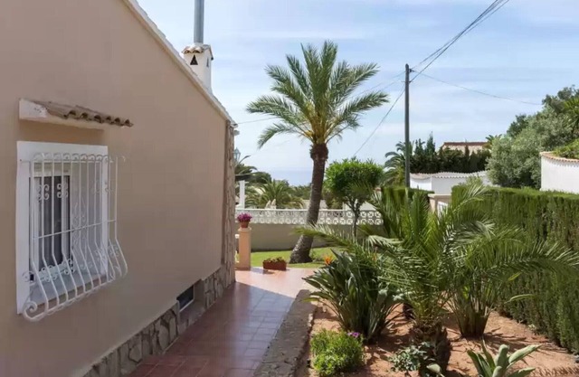 Frederic - Villa With Private Pool