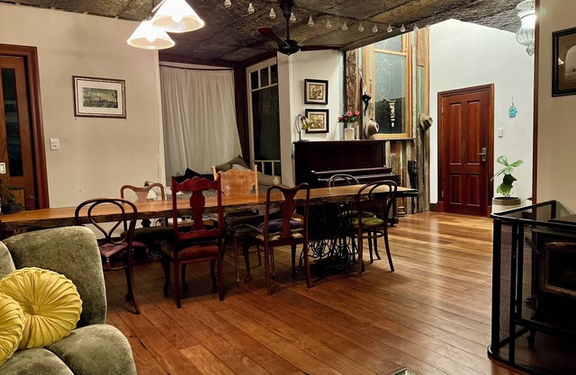 Fremantle Sabbatical Retreat ~ Bespoke Home avail 1st Jan 2026, 5 mins to Beach