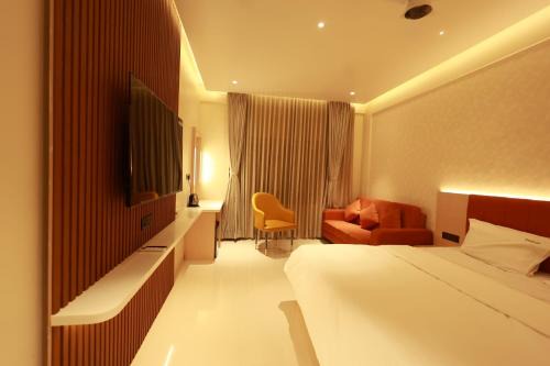FRESH UP HOTEl