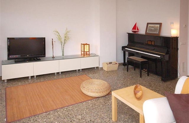 Friendly Rentals Berstein