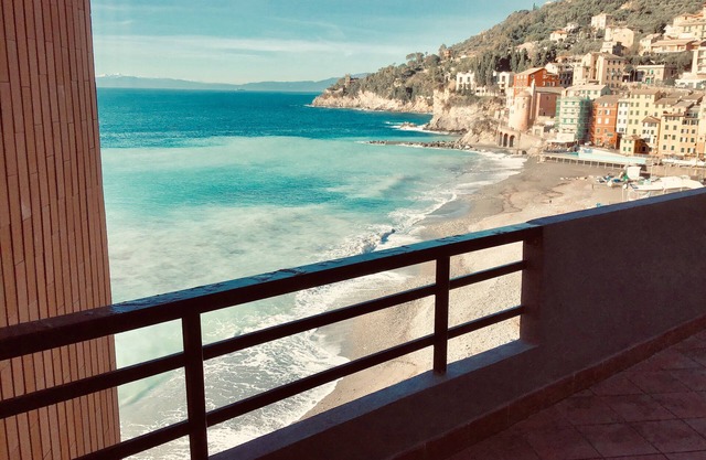 FRONTEMARE perfect 80 SQM + 2 livable terraces. WIFI, air conditioning