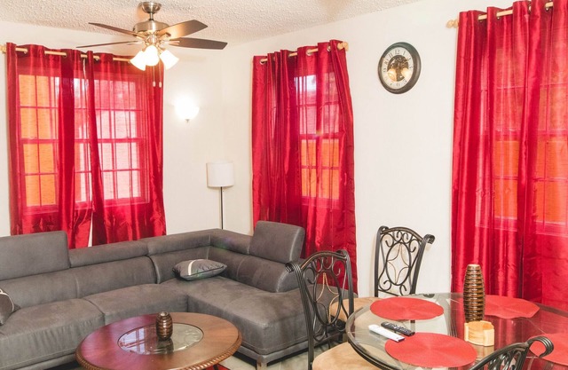 Frontline apartment No. 2