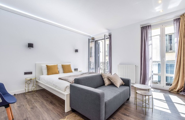 FUENCARRAL LUXURY FLAT