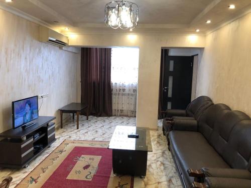 Full Apartment