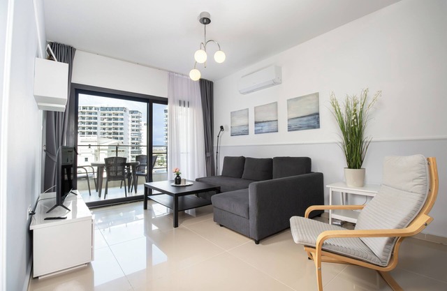 Fully furnished 1+1 apartment in the heart of Long Beach, Caesar Resort