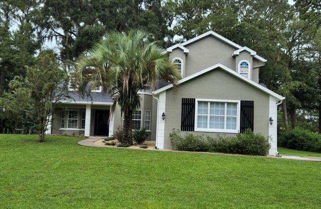 Fully renovated, 4-bedroom 3.5 bath - 3 minutes to WEC in peaceful neighborhood