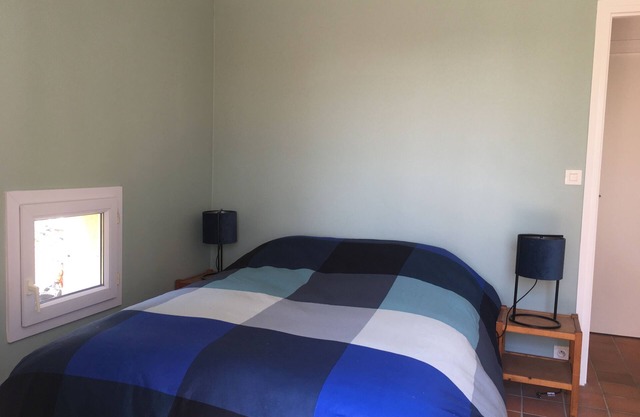 Fully renovated house 540 metres from the beach
