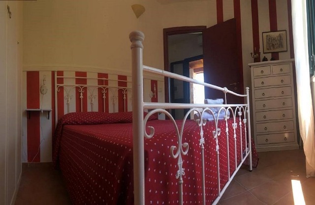 "Fuoco" apartment in residence "Villa Giulia" adjacent to Michelino beach