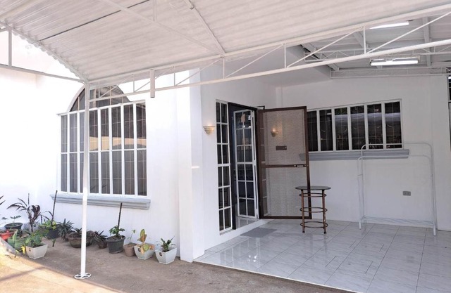 Furnished 2BR House in Davao City for 8 Guests