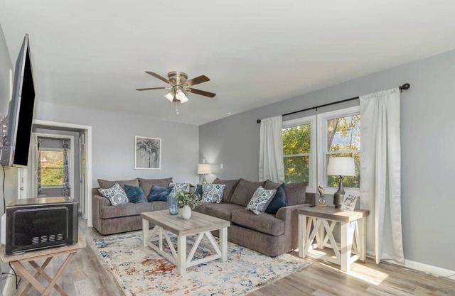Furnished Ranch Home with FREE washer and dryer