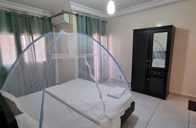 Furnished studio Ngor Almadies bedroom + living room