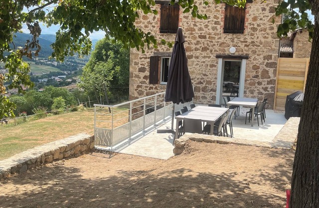 Gîte 4 Saisons (12 pers.) : Calm, Forest & Unforgettable Adventures, Domaine Solio