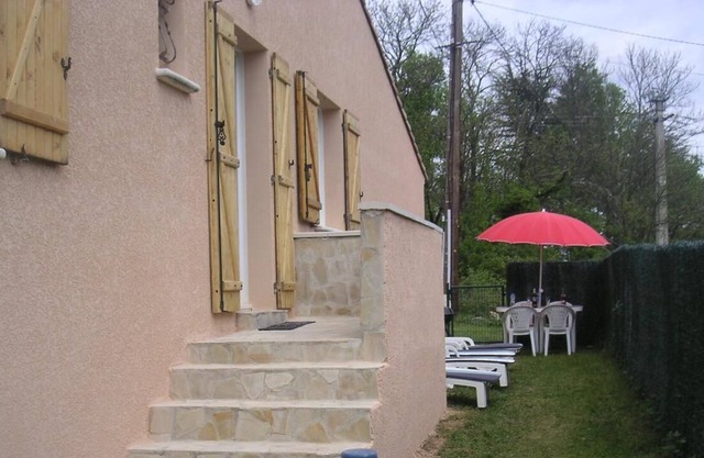 Gîte coquelicot en ardèche méridionale.