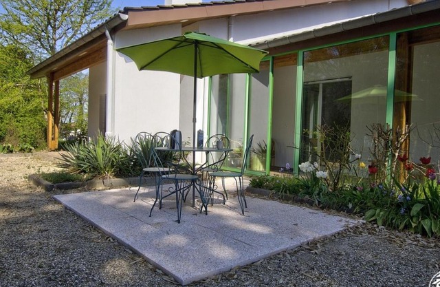Gîte Péronnas, 3 pièces, 4 personnes - FR-1-493-260
