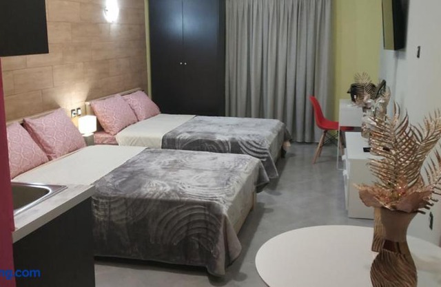 G M 1 ROOMS in the heart of the city