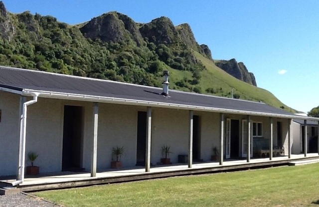 Great holiday accommodation at Kairakau Beach