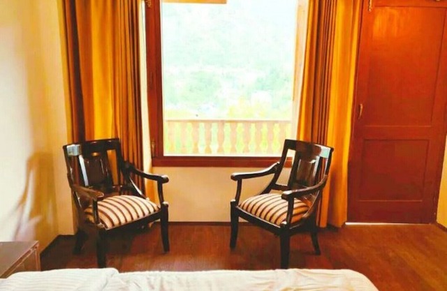G Villas- Luxurious Cottage with beautiful mountain view 6