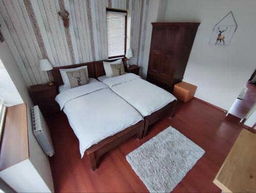 GALA 2Bedroom Apartment 200m from Gondola