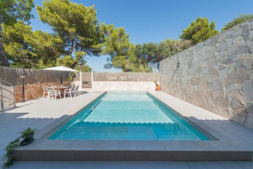 Garonda Villa