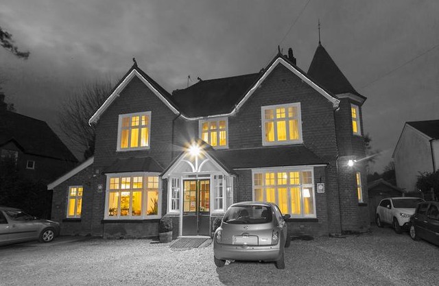 Gatwick Turret Guest House