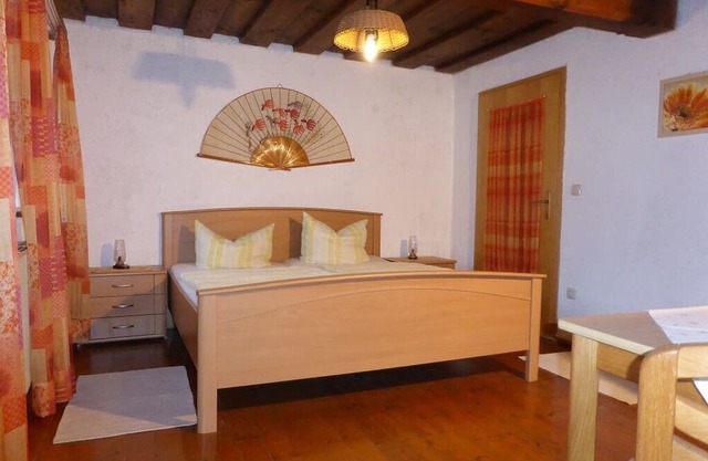 Gemütliche 3-Sterne-Ferienwohnung mit Terrasse, Streichelzoo