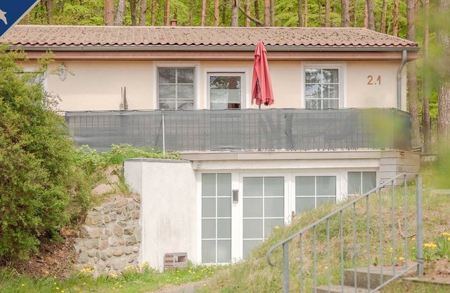 Gemütlicher Ferienbungalow in Ruhiger Waldrandlage, 800 m vom Wolgastsee. - Waldsiedlung