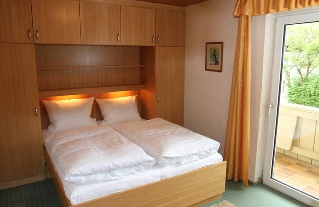 Gemütliches 2-Zimmer-Appartement mit Blick in den Garten