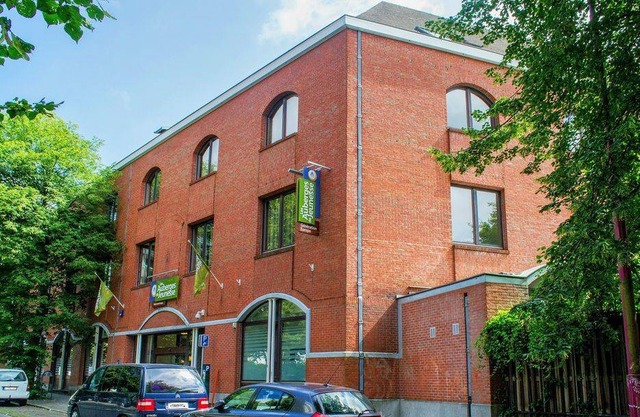 Generation Europe Youth Hostel