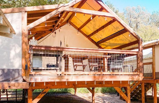 Geronimo Creek Retreat Getaway Cabin #1