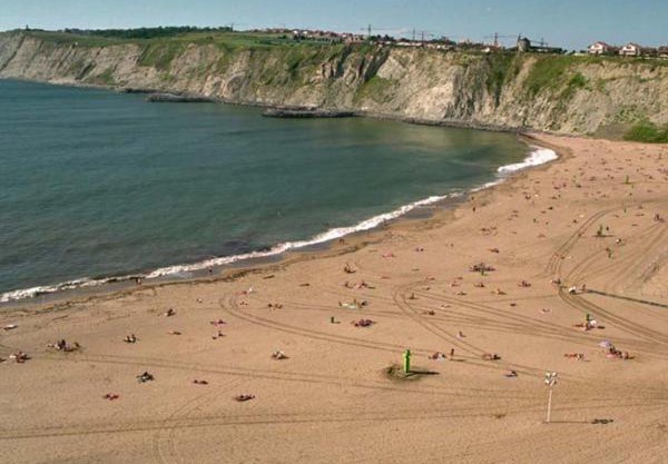 Getxo Beach III by Next Stop Bilbao