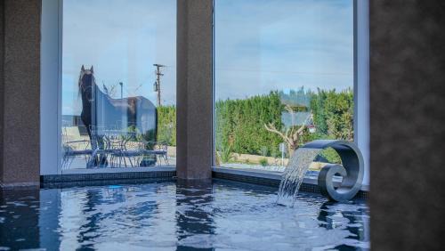 GF Luxury Villa with indoor pool -Afytos