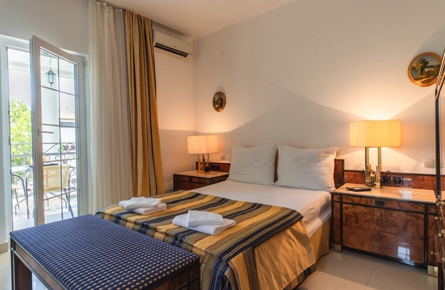 GH Leonardo - Triple Room with Balcony