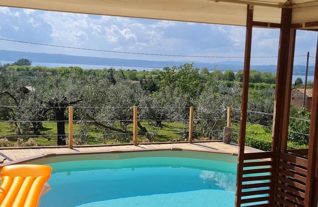 Giardino Etrusco - with pool and access to private beach