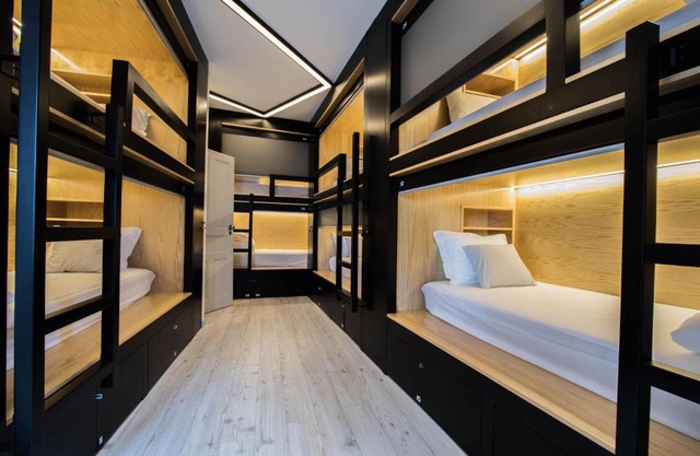 GiG Capsule Hostel