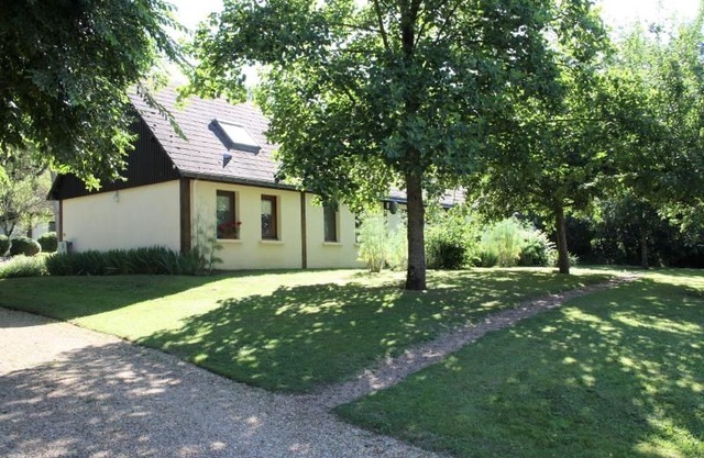 Gite Asnières-sur-Vègre, 2 bedrooms, 4 persons