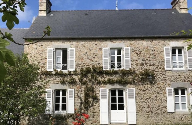 Gite Geffosses, 5 bedrooms, 10 persons