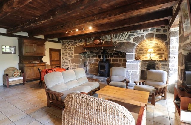 Gite Le Monteil, 2 bedrooms, 4 persons