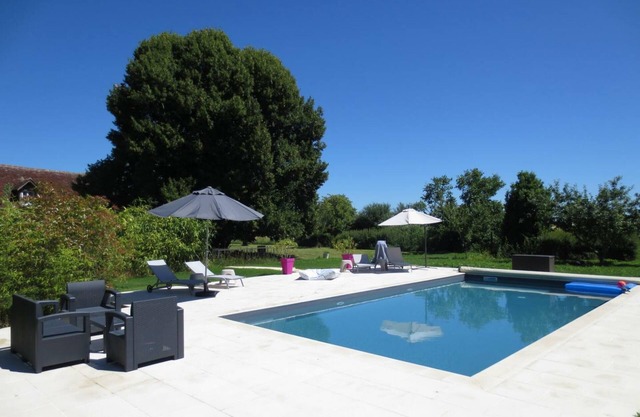 Gite Nazelles-Négron, 2 bedrooms, 3 persons
