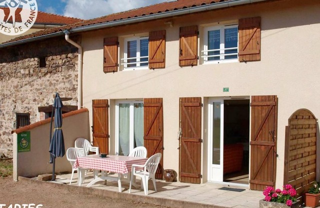 Gite Saint-Alban-les-Eaux, 2 bedrooms, 4 persons