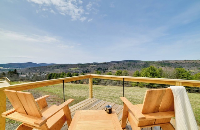 Glamping Getaway at ‘The Coyote Dome’ in Franklin