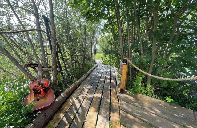 Glamping Jedlova Sleeps 6 With Deck