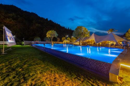 Glamping Resort