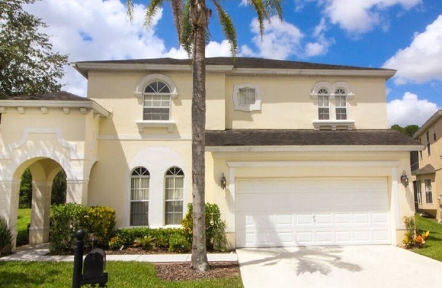 Glen Villa - Huge 5 Bed 4 Bath Home Newly Modernized Secluded Pool Deck