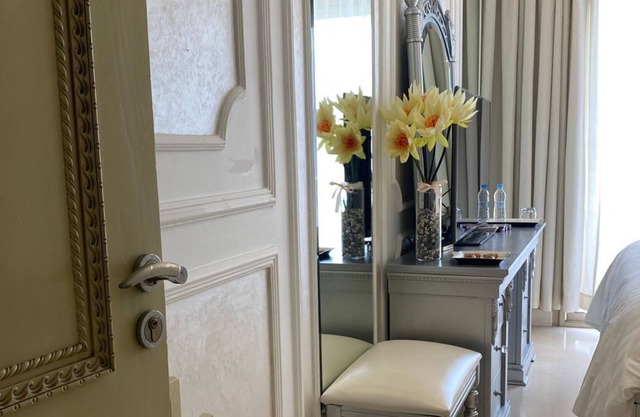 Gloria Suites