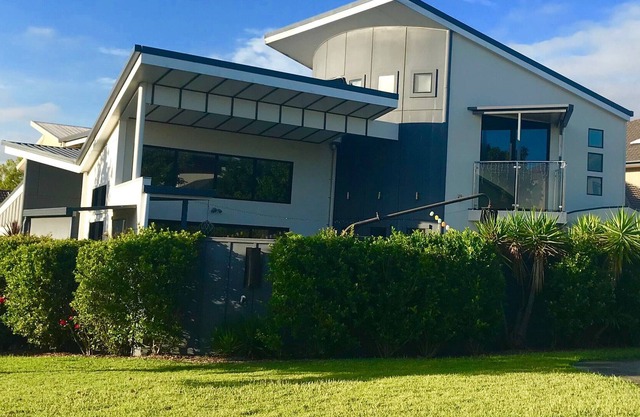 Gold Coast Island Oasis