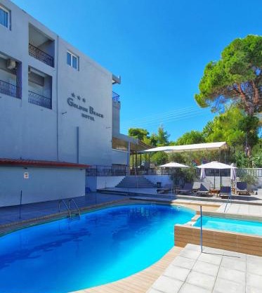 Golden Beach Hotel