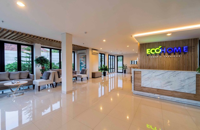Golden Knight Suites | EcoHome Apartment