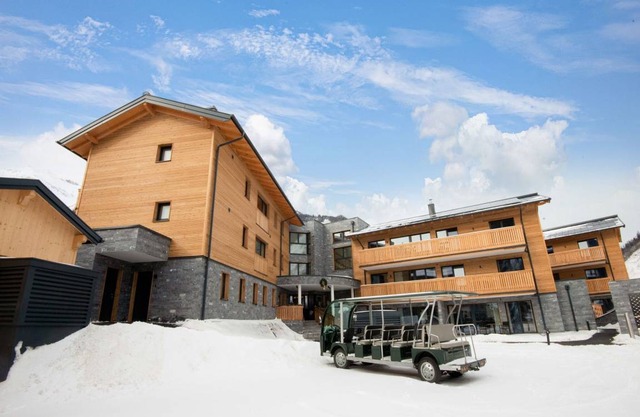 Golden Lodges Type 100 - APP 8 pers
