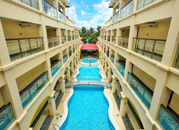 Golden Phoenix Hotel Boracay